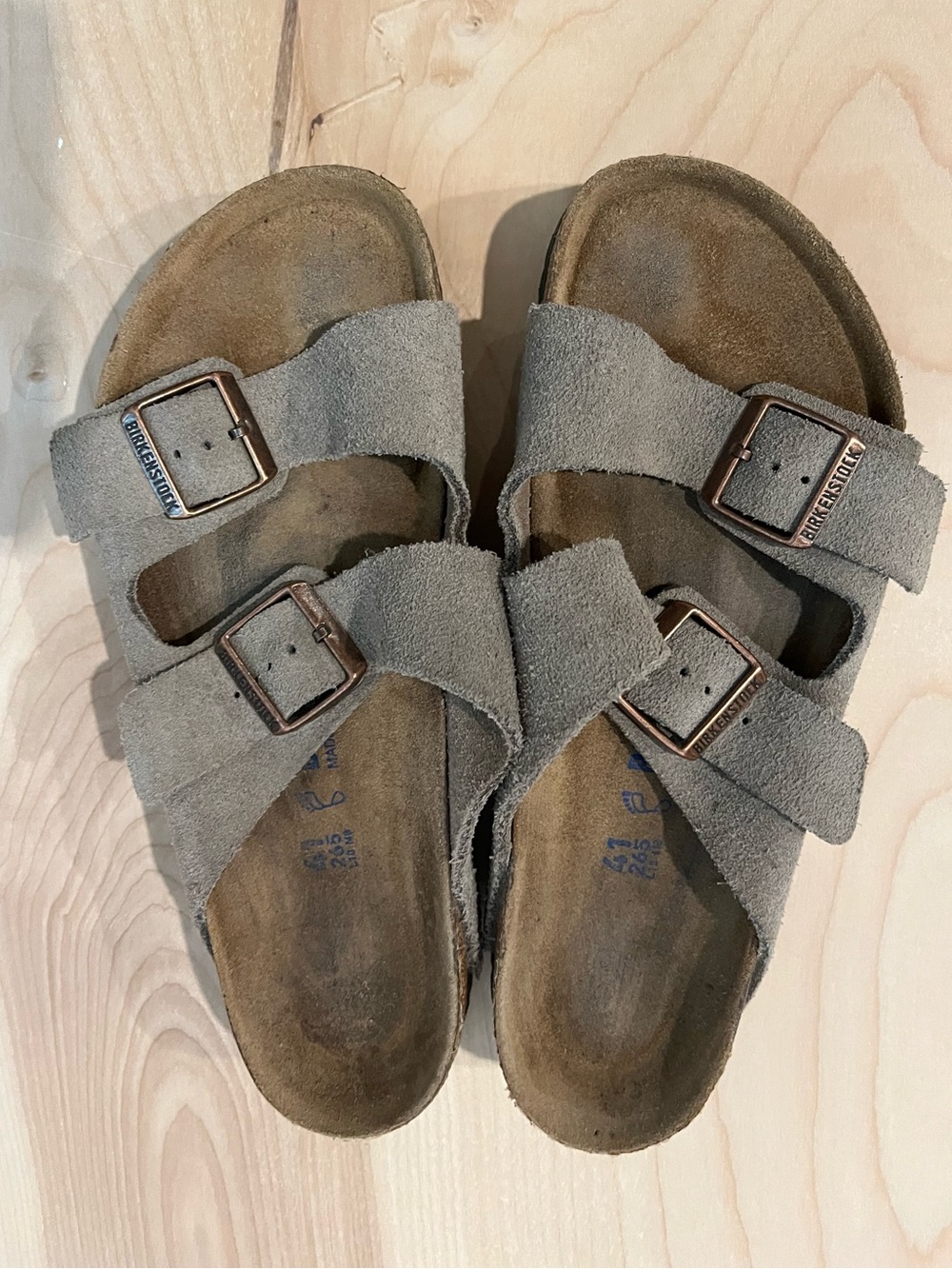 Birkenstock Arizona Taupe Suede Leather Sandals Size 41 US 10 - 10.5 Unisex - Picture 3 of 8